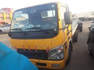 Mitsubishi Canter Truck