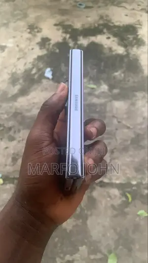 New Samsung Galaxy Z Fold4 1 TB Purple