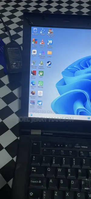 Laptop Lenovo ThinkPad 10 8GB Intel Core i7 HDD 500GB