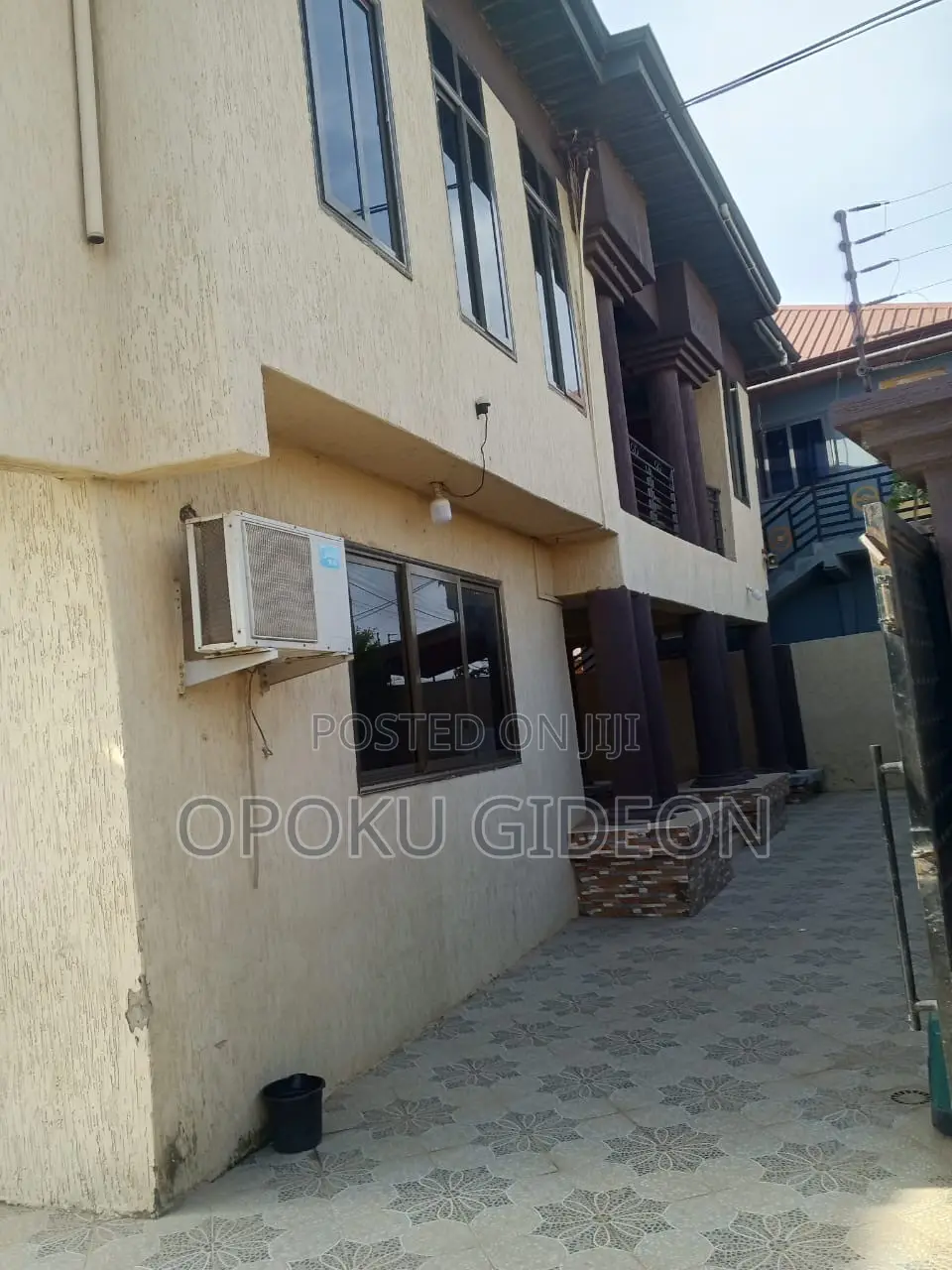 4bdrm House in Junction, Ablekuma for sale