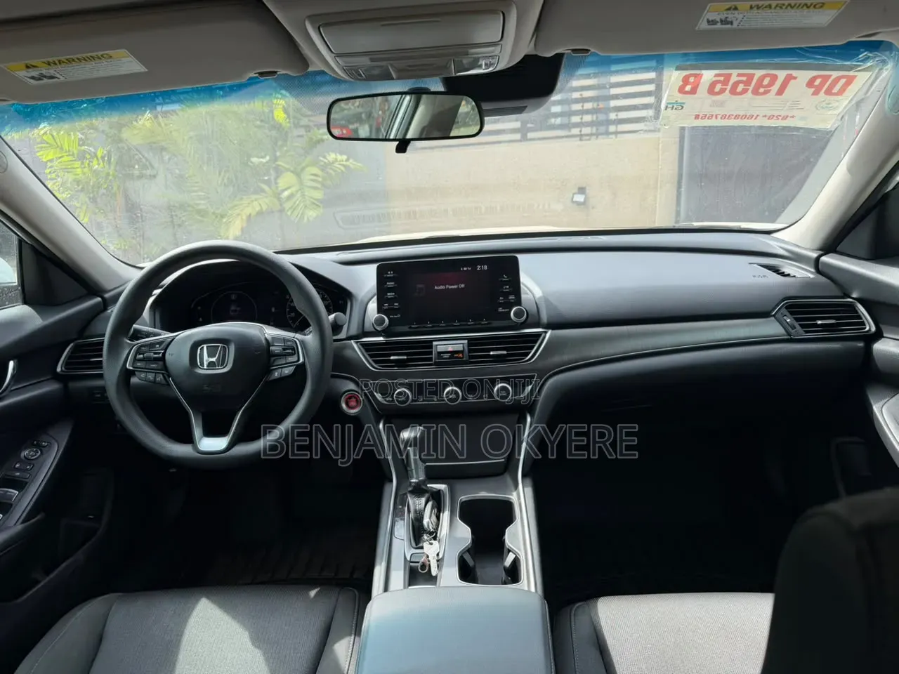 Honda Accord LX (1.5L 4cyl Turbo CVT) 2019 White