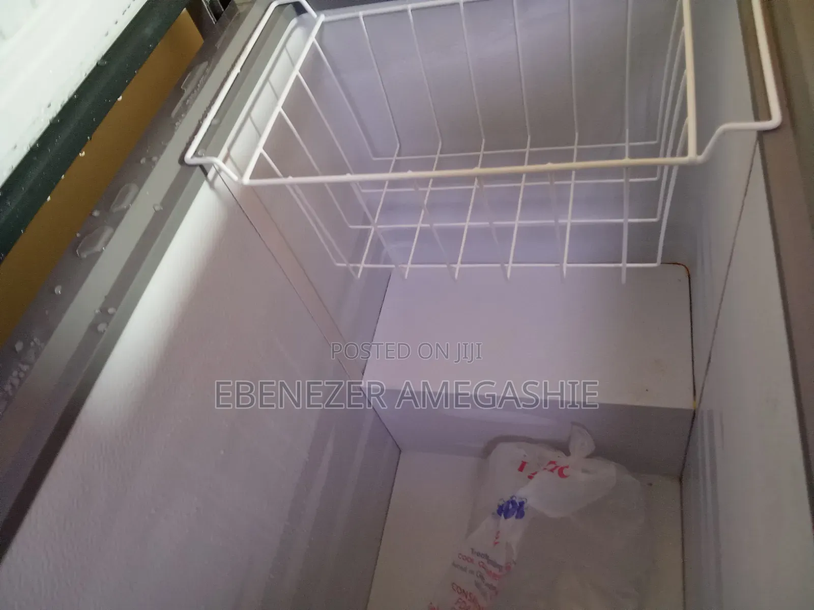 AuraSmart Chest Freezer