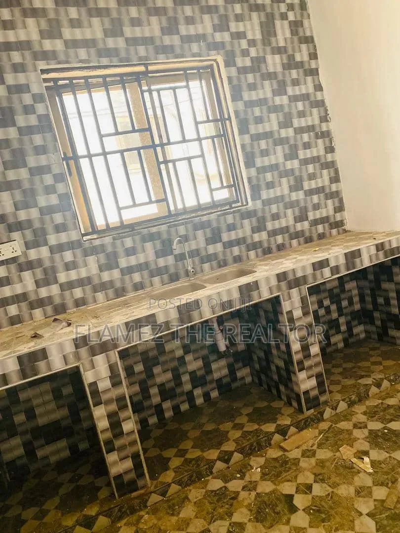 2bdrm Apartment in Sapeiman Side, Amasaman for rent