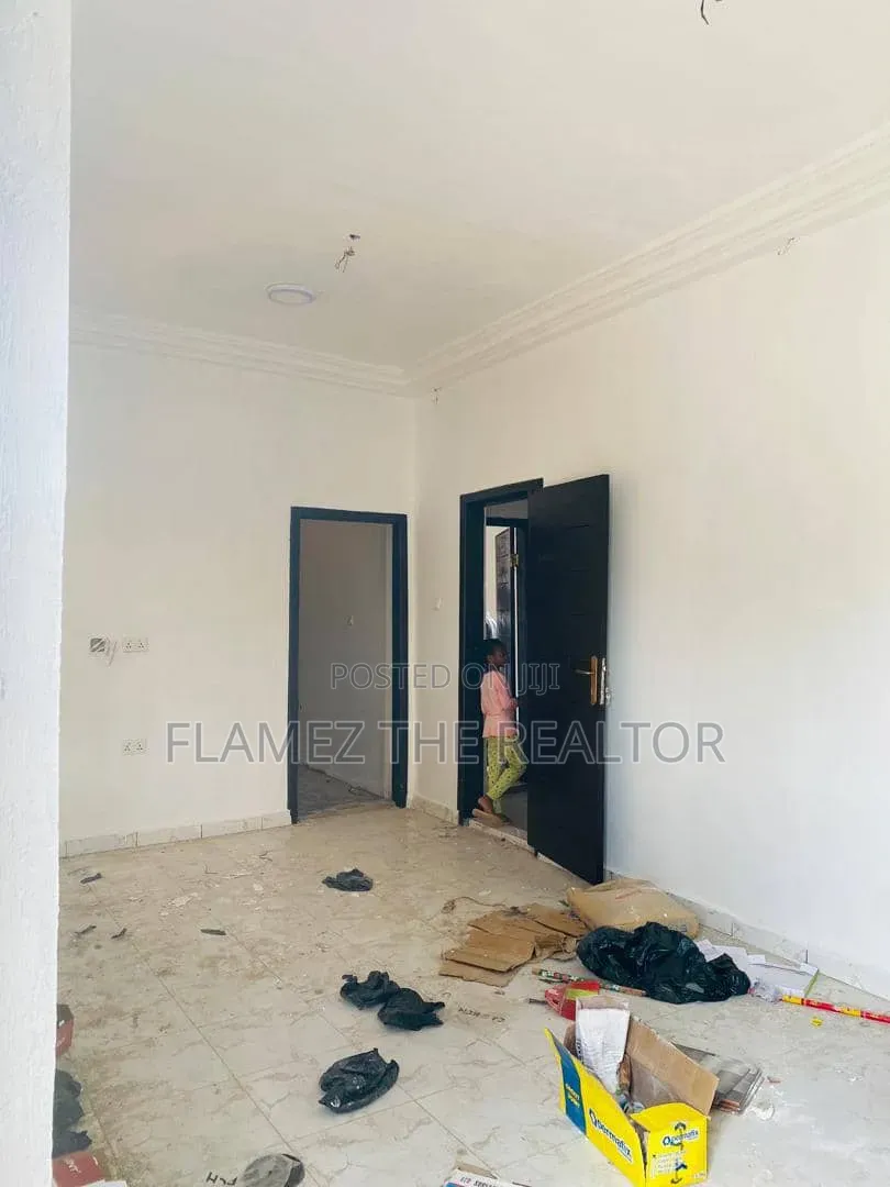 2bdrm Apartment in Sapeiman Side, Amasaman for rent