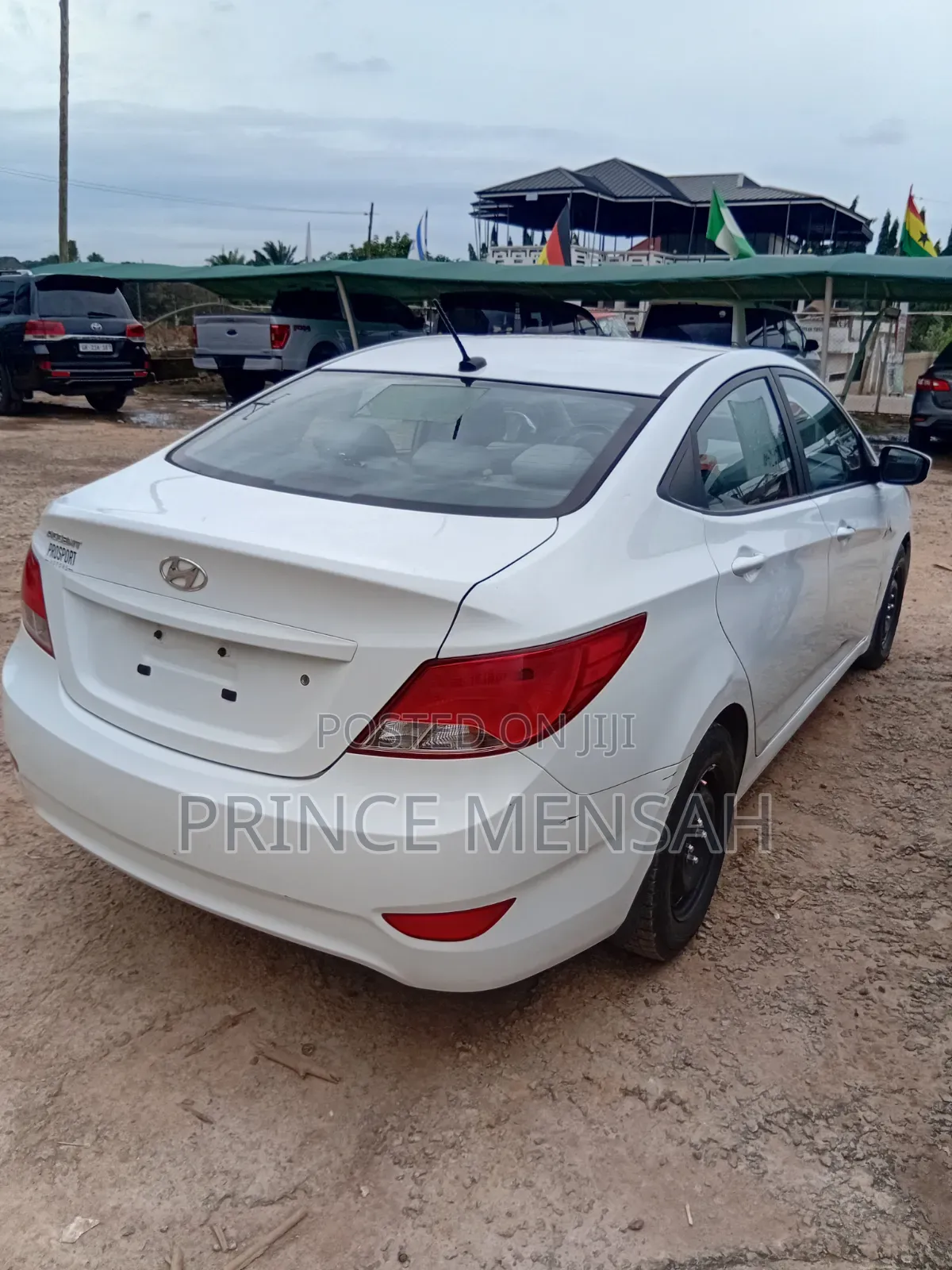 Hyundai Accent GLS 4dr Sedan (1.6L 4cyl 6M) 2015 White