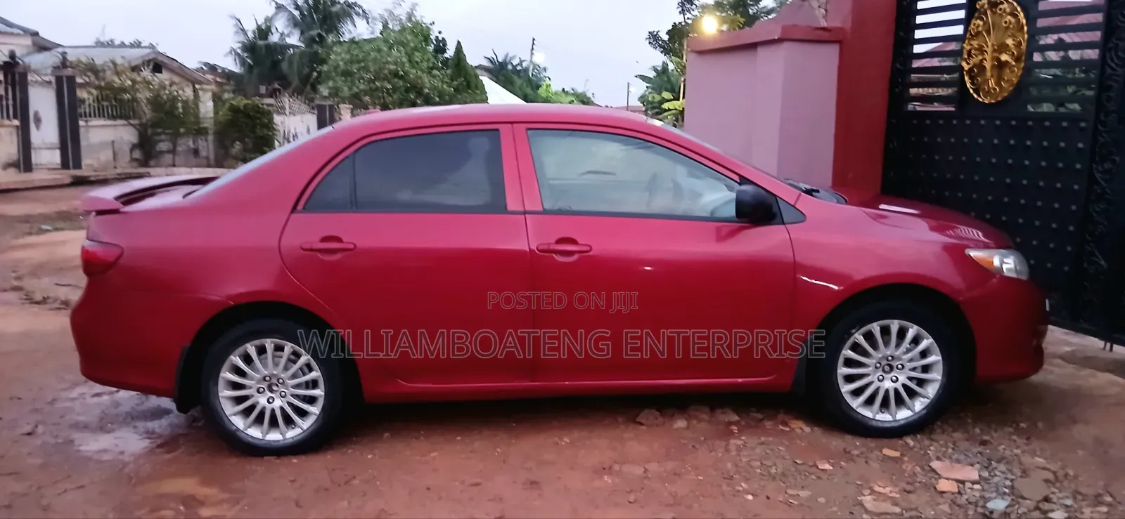 Toyota Corolla LE 4dr Sedan (1.8L 4cyl 4A) 2010 Red