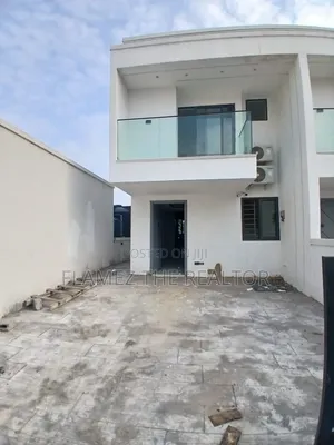2bdrm Townhouse / Terrace in Nmai Dorn, Boundary Road Area for rent