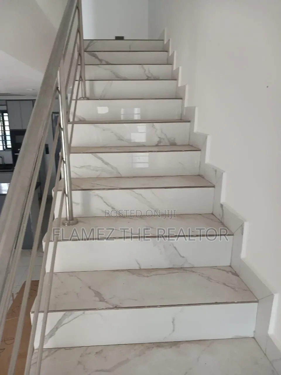 2bdrm Townhouse / Terrace in Nmai Dorn, Boundary Road Area for rent