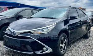 Toyota Corolla LE ECO w/Package 1 4dr Sedan (1.8L 4cyl CVT) 2017 Black
