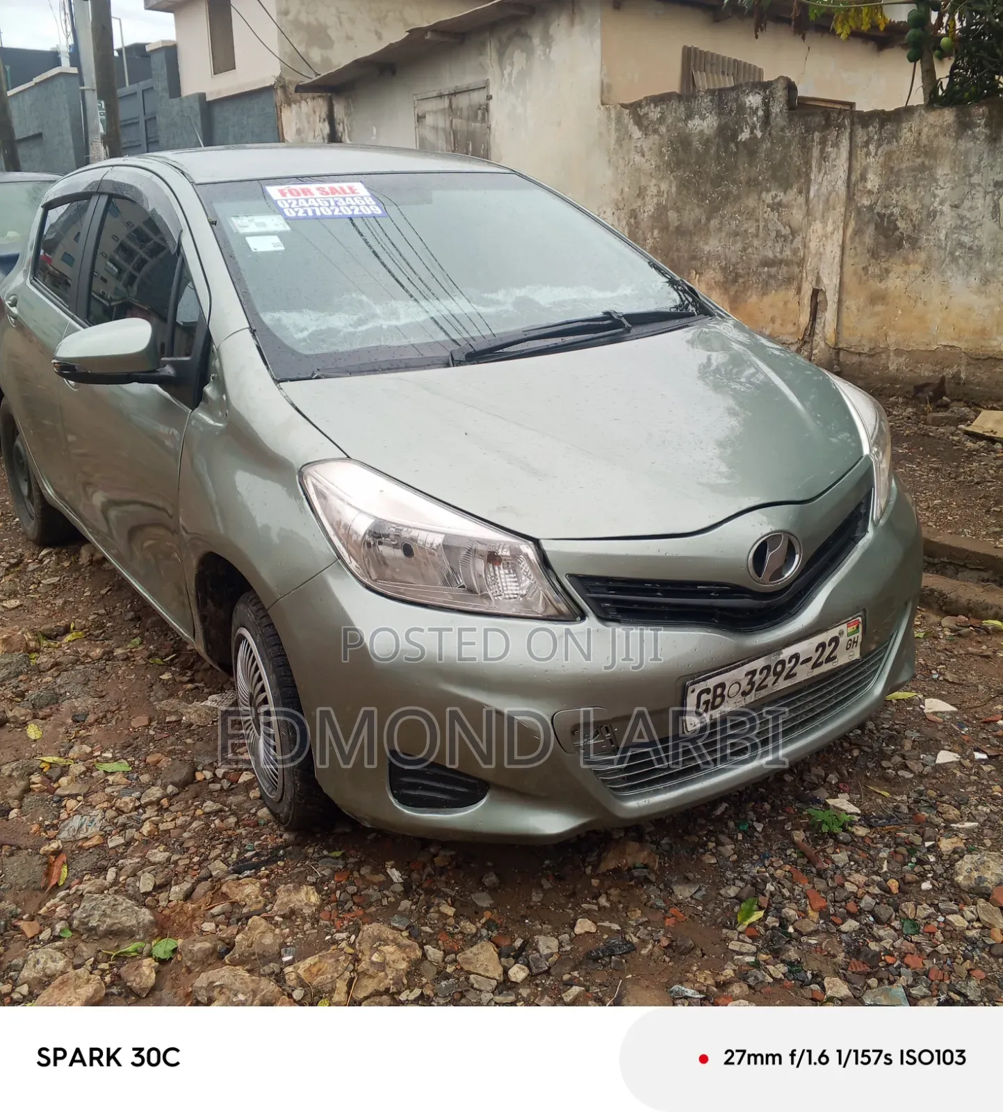 Toyota Vitz 2012 Green