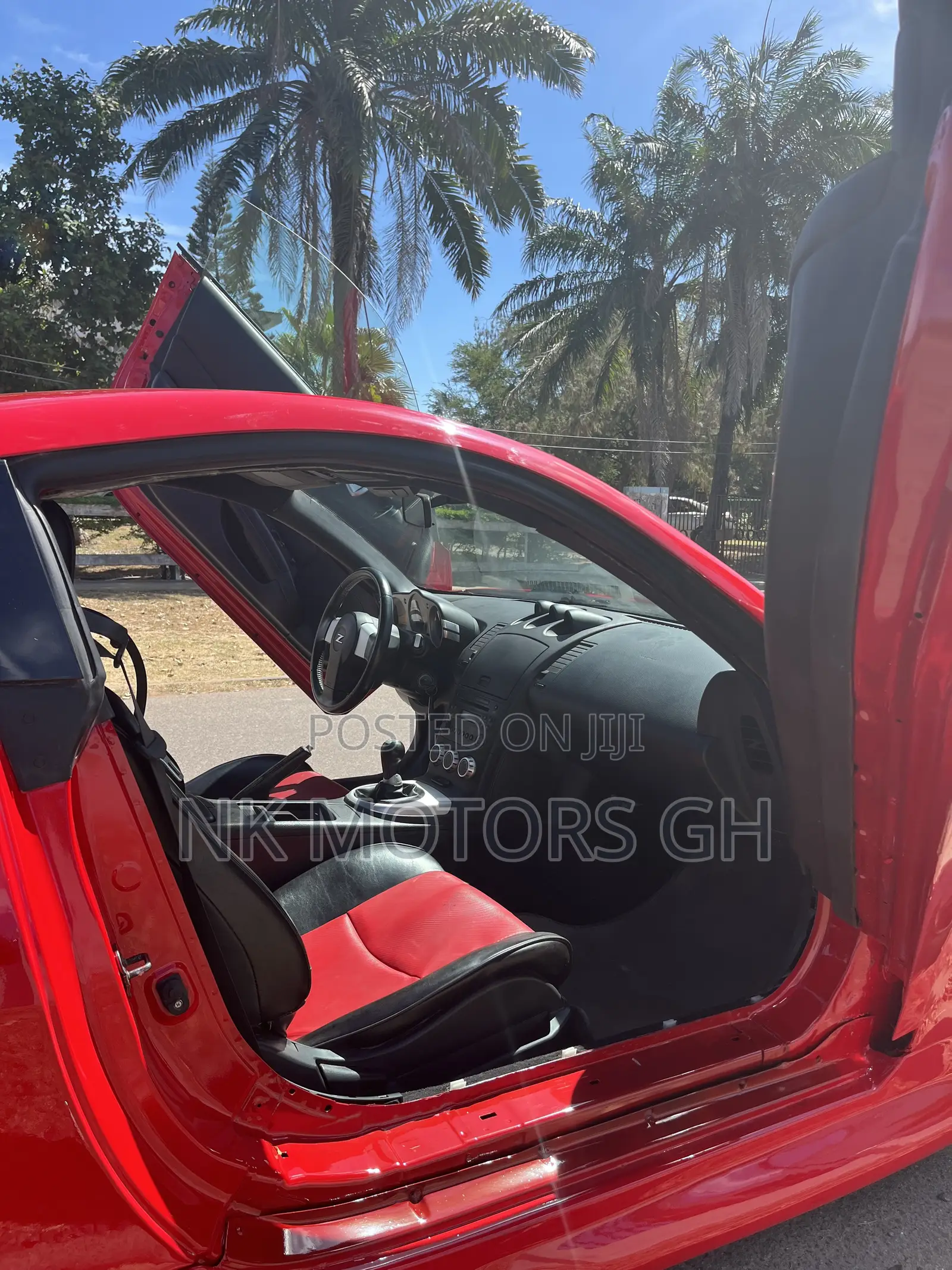 Nissan Fairlady 2006 Red