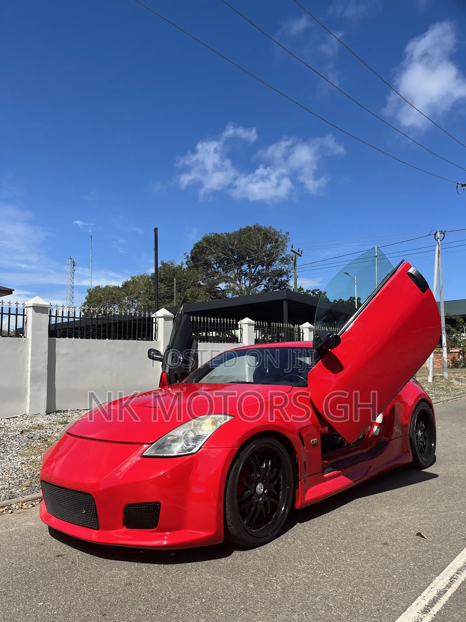 Nissan Fairlady 2006 Red