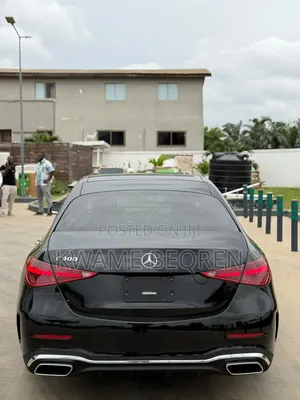 Mercedes-Benz C300 2022 Black