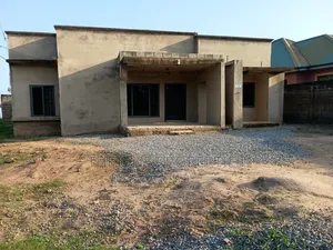 3bdrm House in Adjen Kotoku, Amasaman for sale