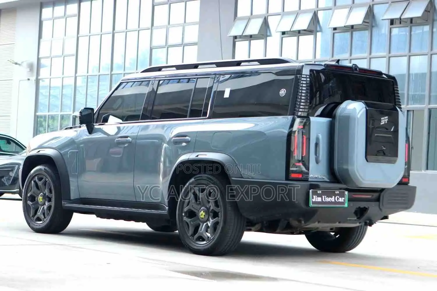 Jetour T2 i-DM 2025 Gray