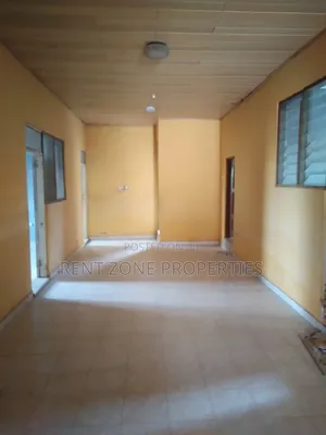 4bdrm Apartment in Ofankor for rent