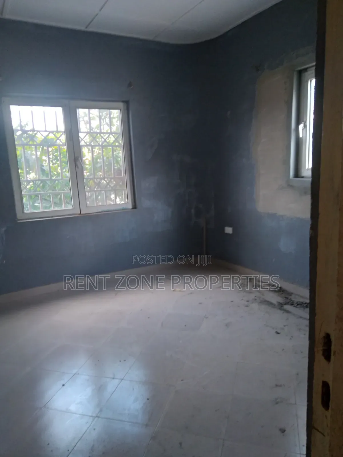4bdrm Apartment in Ofankor for rent