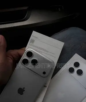 New Apple iPhone 17 Pro Max 1 TB Silver