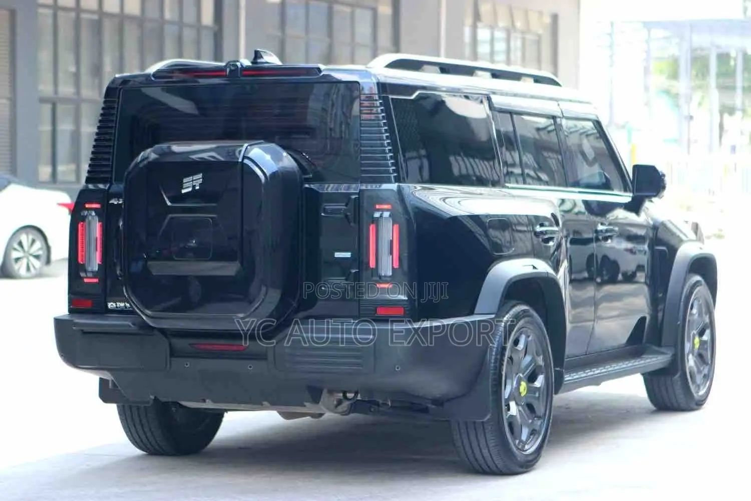 Jetour T2 i-DM 2025 Black