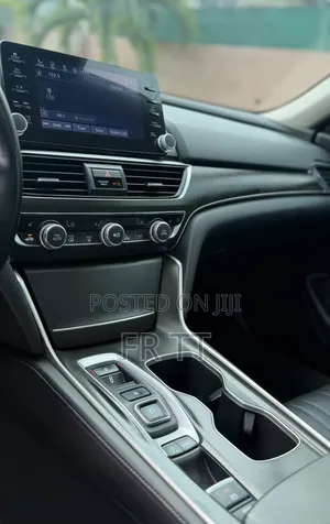 Honda Accord Touring 2.0T 2021 Black
