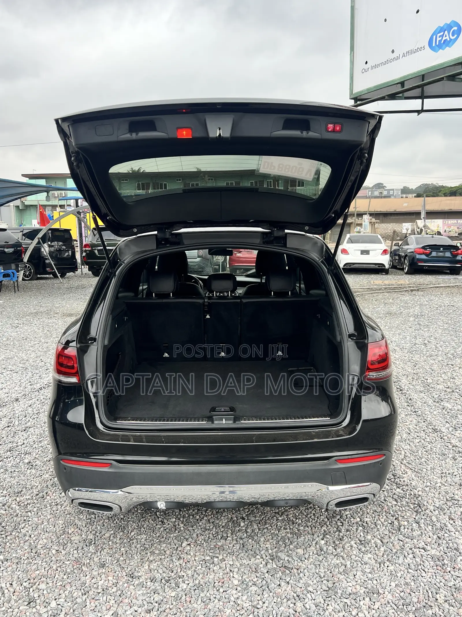 Mercedes-Benz GLC-Class 2021 Black