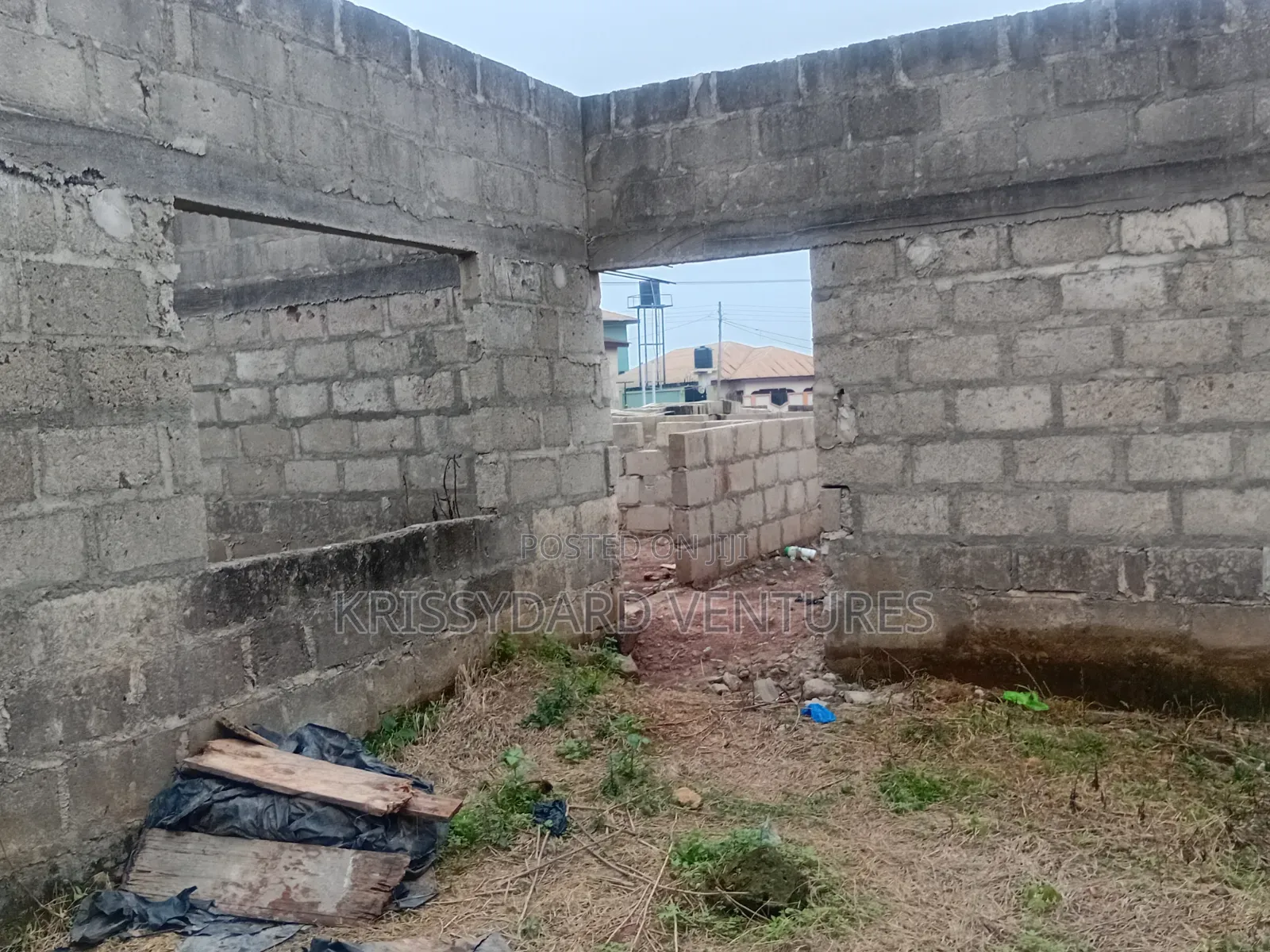 Uncompleted 4bdrm at Akrafo Kokoben Near Nketia, Kumasi for Sale