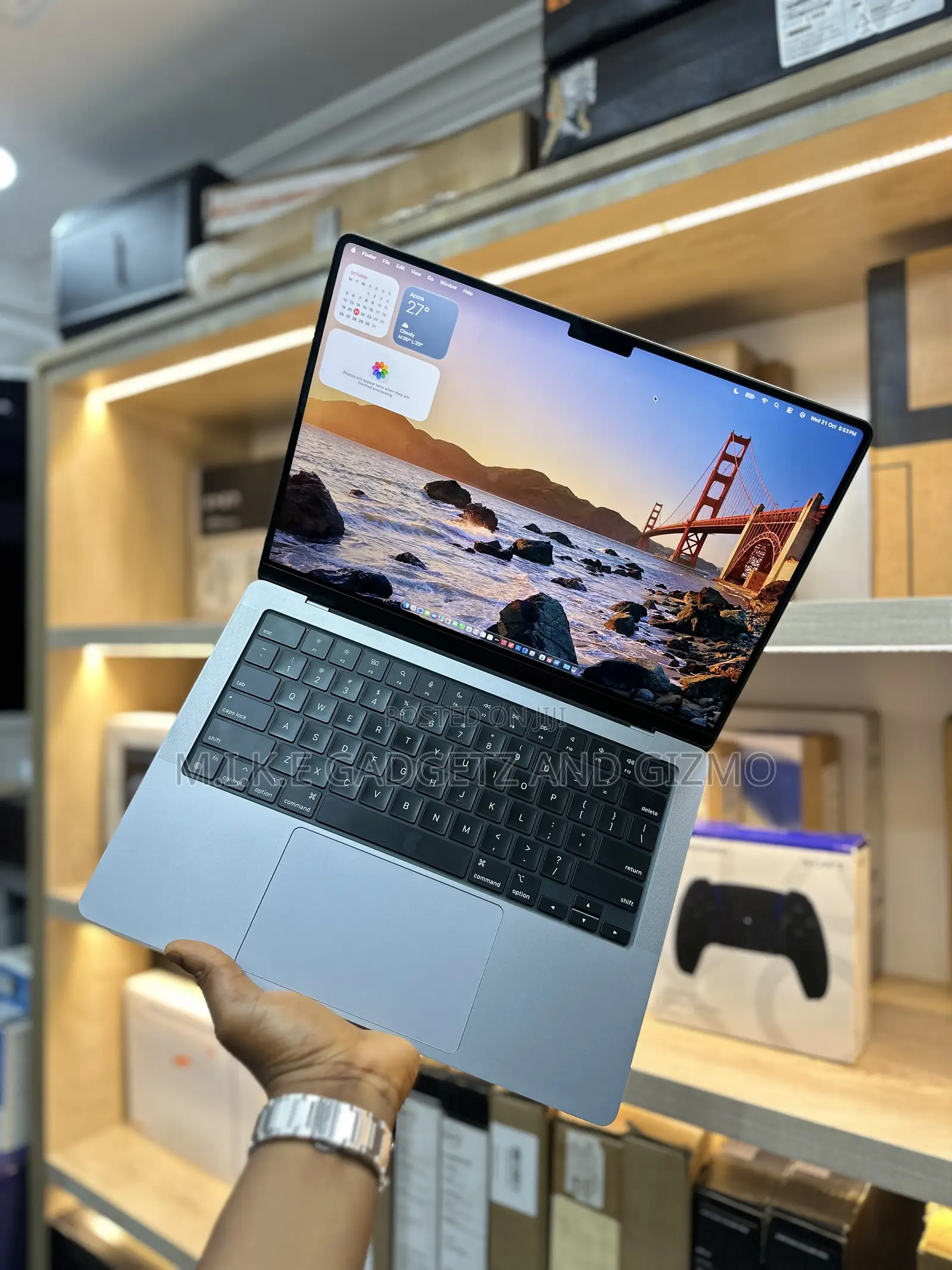 Laptop Apple MacBook Pro 2024 M3 8GB Apple M3 SSD 512GB