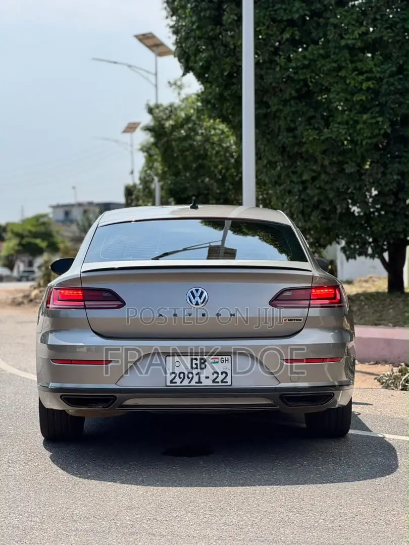 Volkswagen Arteon 2.0T SEL R-Line w/20 FWD 2019 Gold