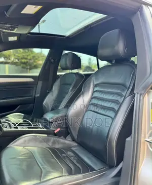 Volkswagen Arteon 2.0T SEL R-Line w/20 FWD 2019 Gold