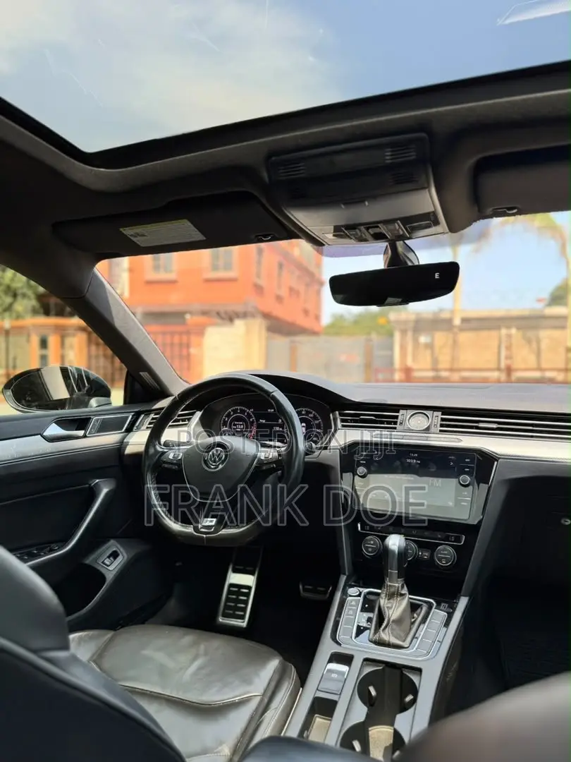 Volkswagen Arteon 2.0T SEL R-Line w/20 FWD 2019 Gold