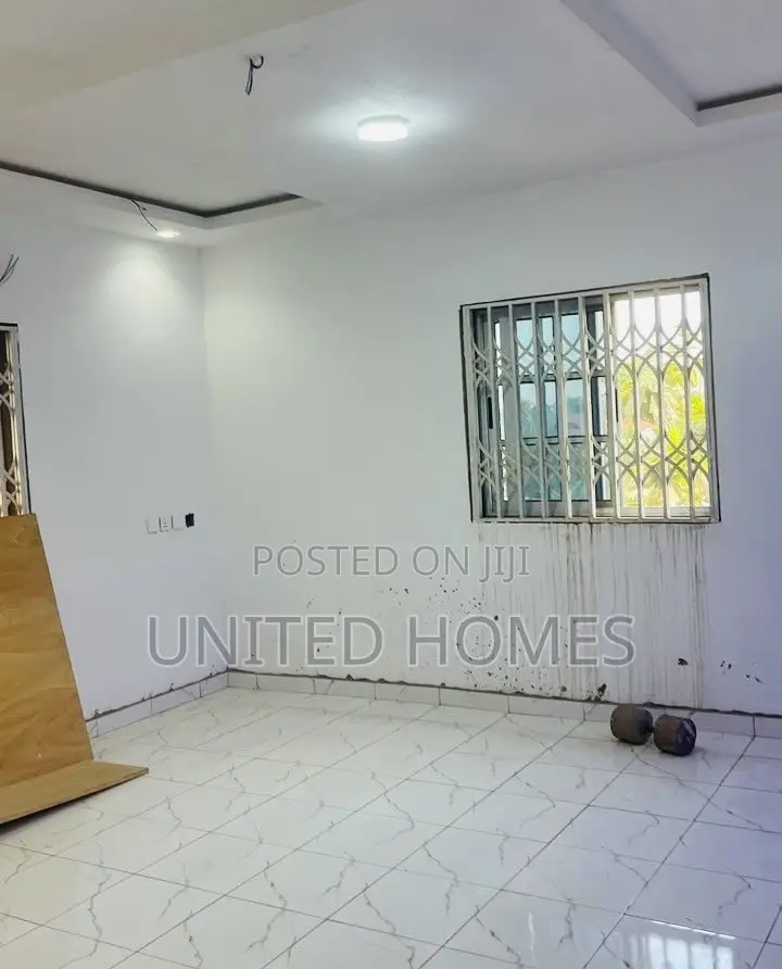 3bdrm Apartment in Sowutwuom for rent