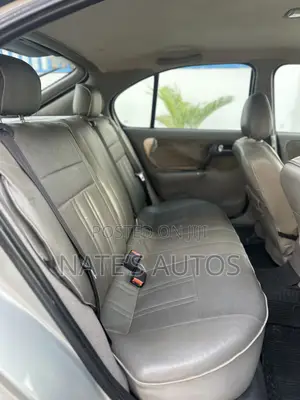 Nissan Primera 2009 Silver