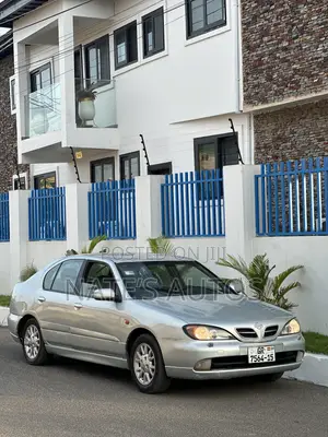 Nissan Primera 2009 Silver