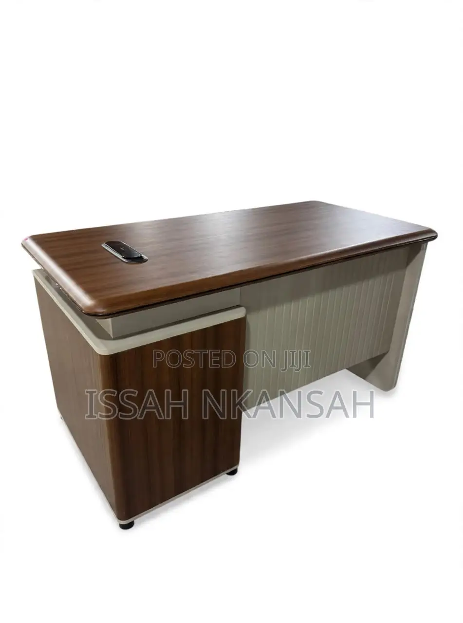 Home Office Desk 1,4 Mitters