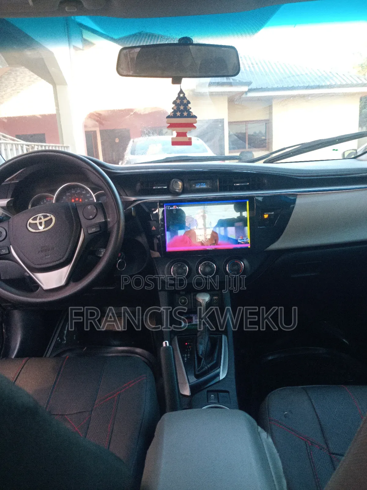 Toyota Corolla LE Plus 4dr Sedan (1.8L 4cyl CVT) 2016 Black