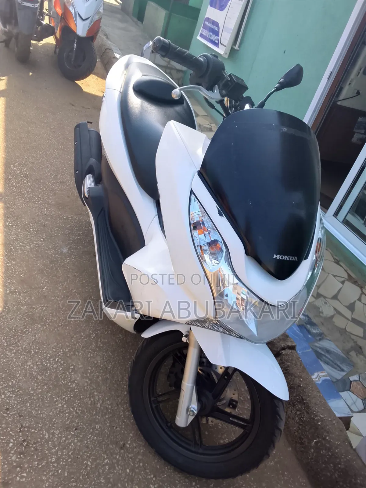 Honda 2021 White
