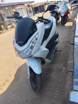 Honda 2021 White