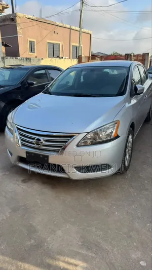 Nissan Sentra S 4dr Sedan (1.8L 4cyl CVT) 2015 Silver
