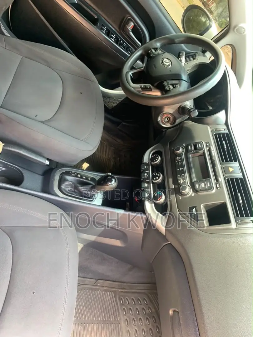 Kia Rio 2016 White