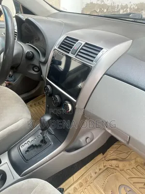 Toyota Corolla LE 4dr Sedan (1.8L 4cyl 4A) 2012 Green