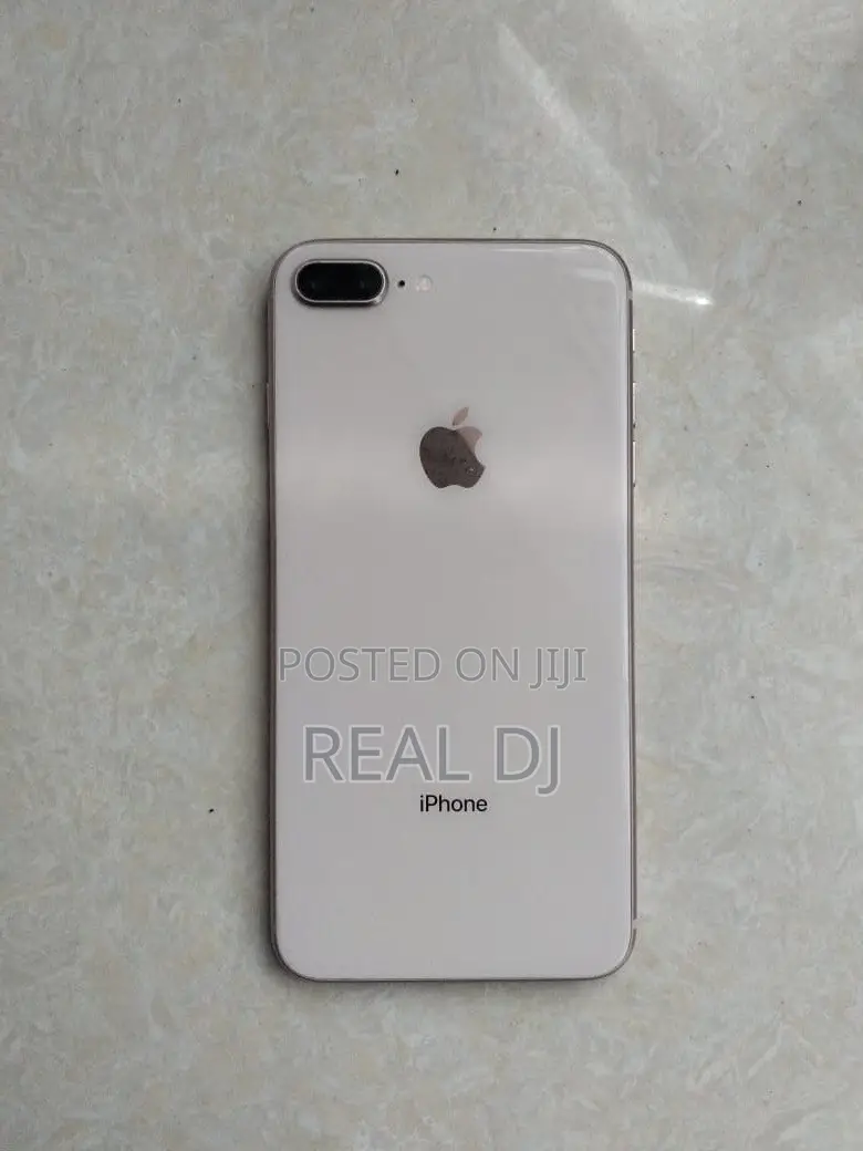 Apple iPhone 8 Plus 64 GB Gold