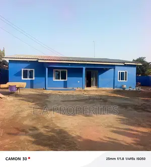 4bdrm House in E A Properties, Frafraha for sale