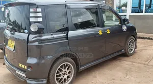 Toyota Sienta 1.5 FWD 2006 Gray