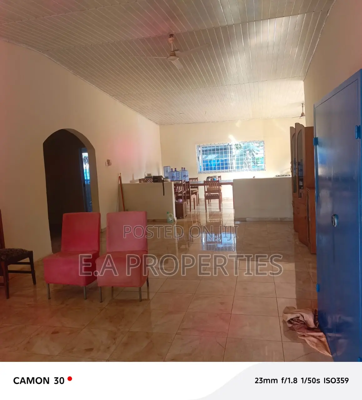 4bdrm House in E A Properties, Frafraha for sale