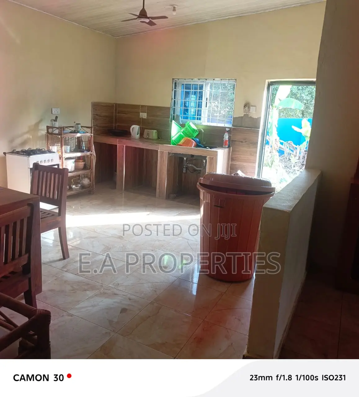 4bdrm House in E A Properties, Frafraha for sale