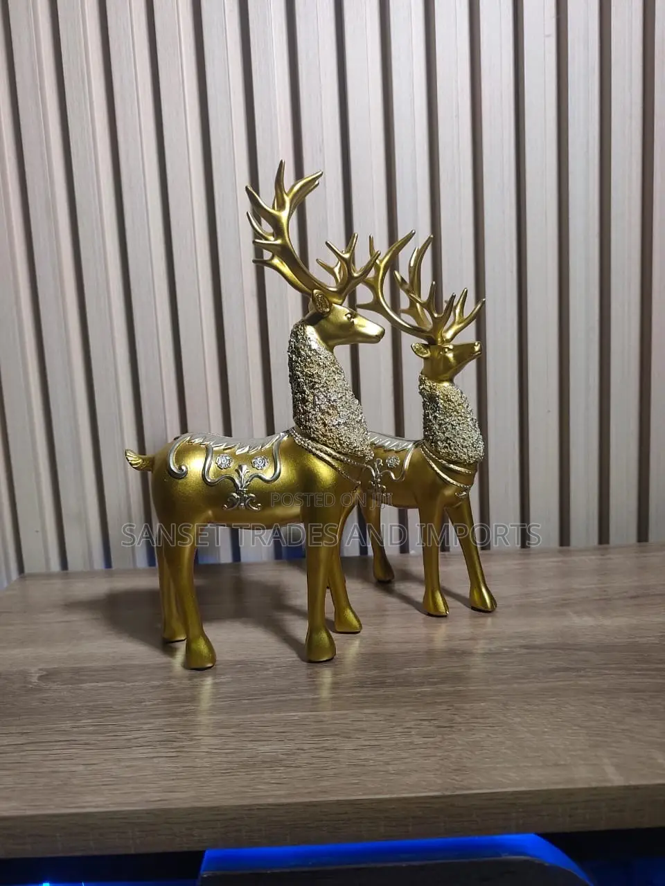 Decorative Golden Couple Deer