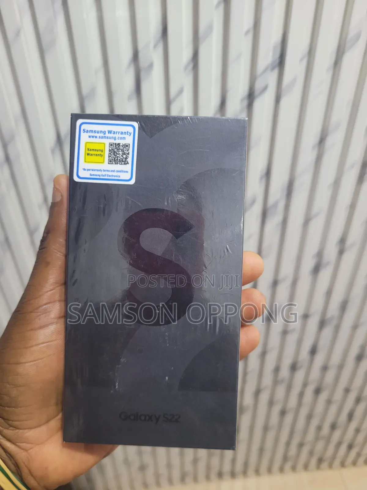 New Samsung Galaxy S22 5G 128 GB Black