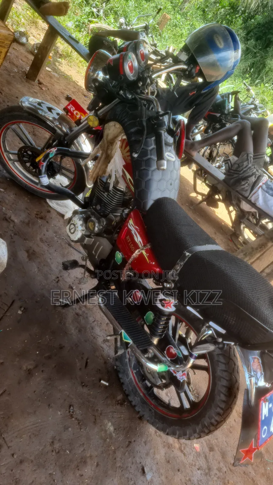 Royal Motorcycle 2025 Red