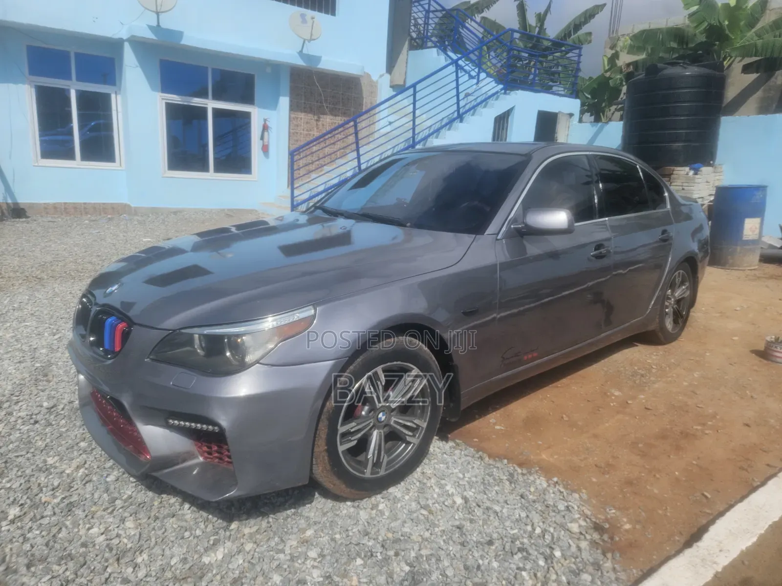 BMW 528i 2009 Gray