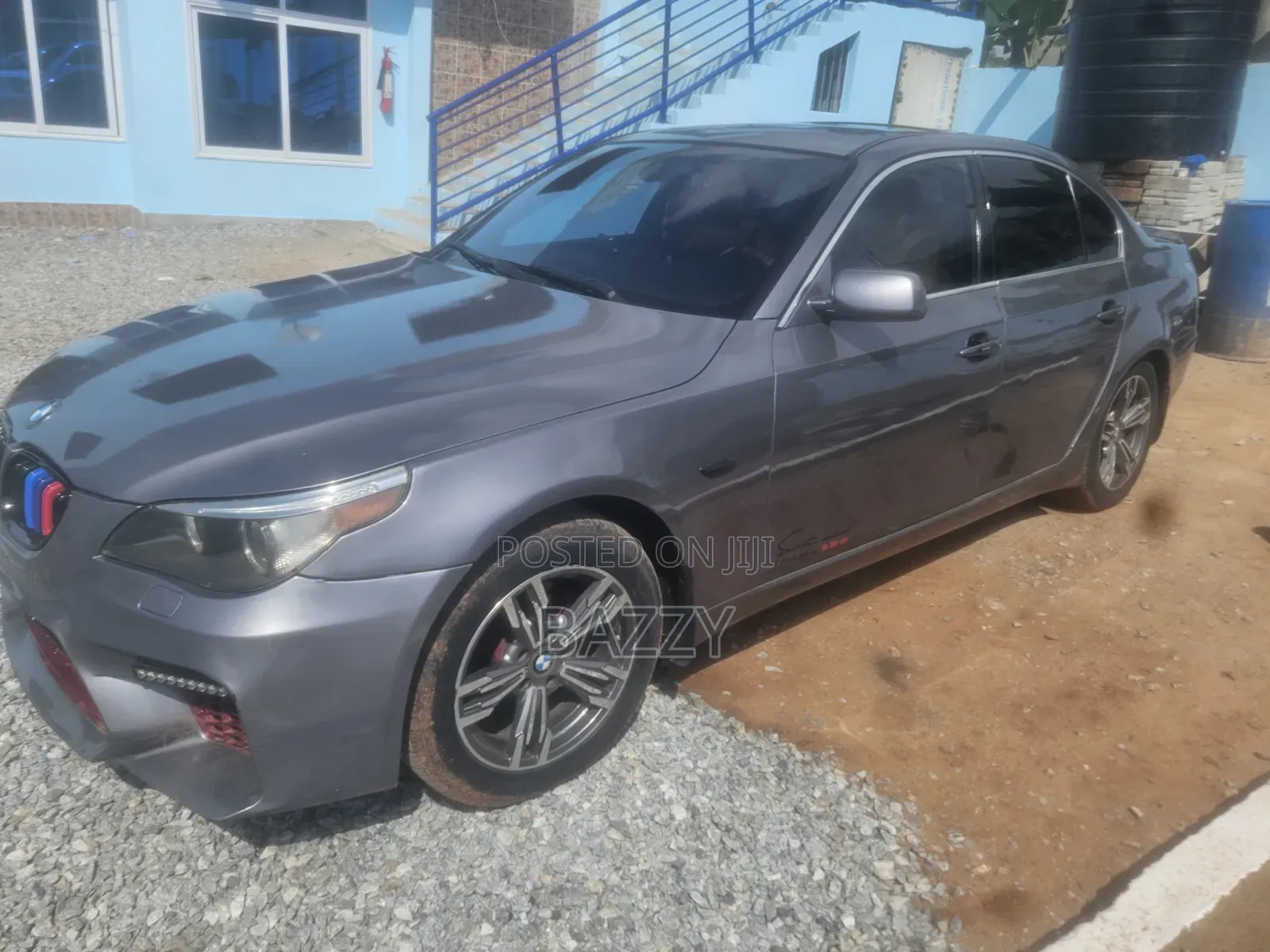 BMW 528i 2009 Gray